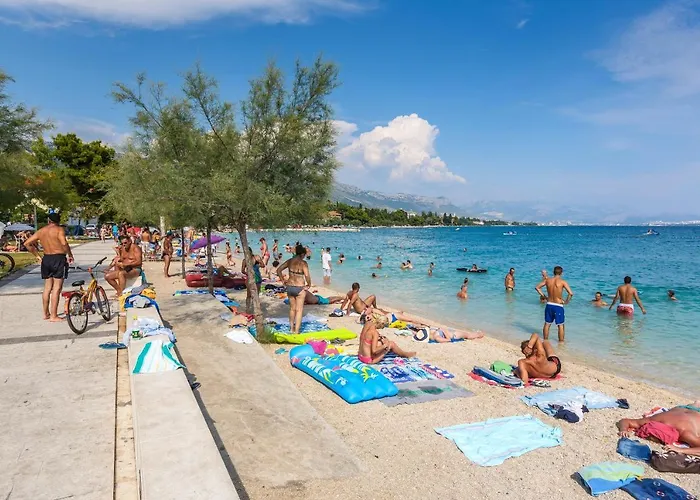 بيت للعطل Family Friendly House With A Swimming Pool Kastel Stari, - 15531 Kaštela